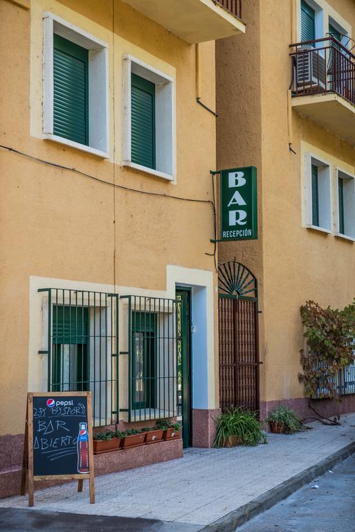 Hostal La Pastora Канделеда Экстерьер фото